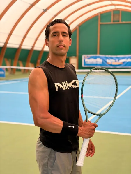 César